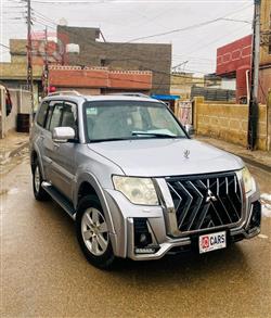 ميتسوبيشي باجيرو